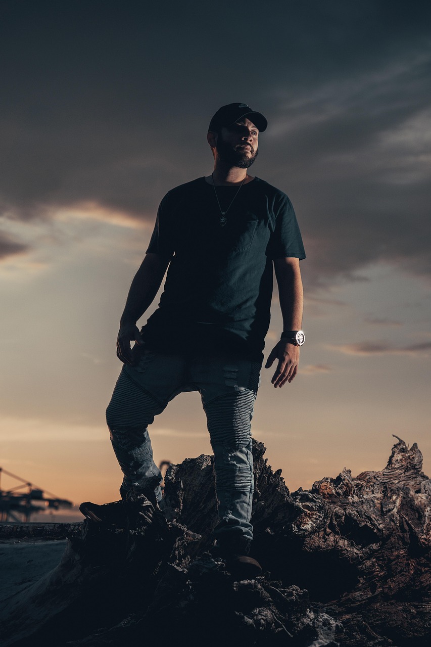 stand, confidence, person, male, men, portrait, confident, man, light, nature, dark, sky, sunset